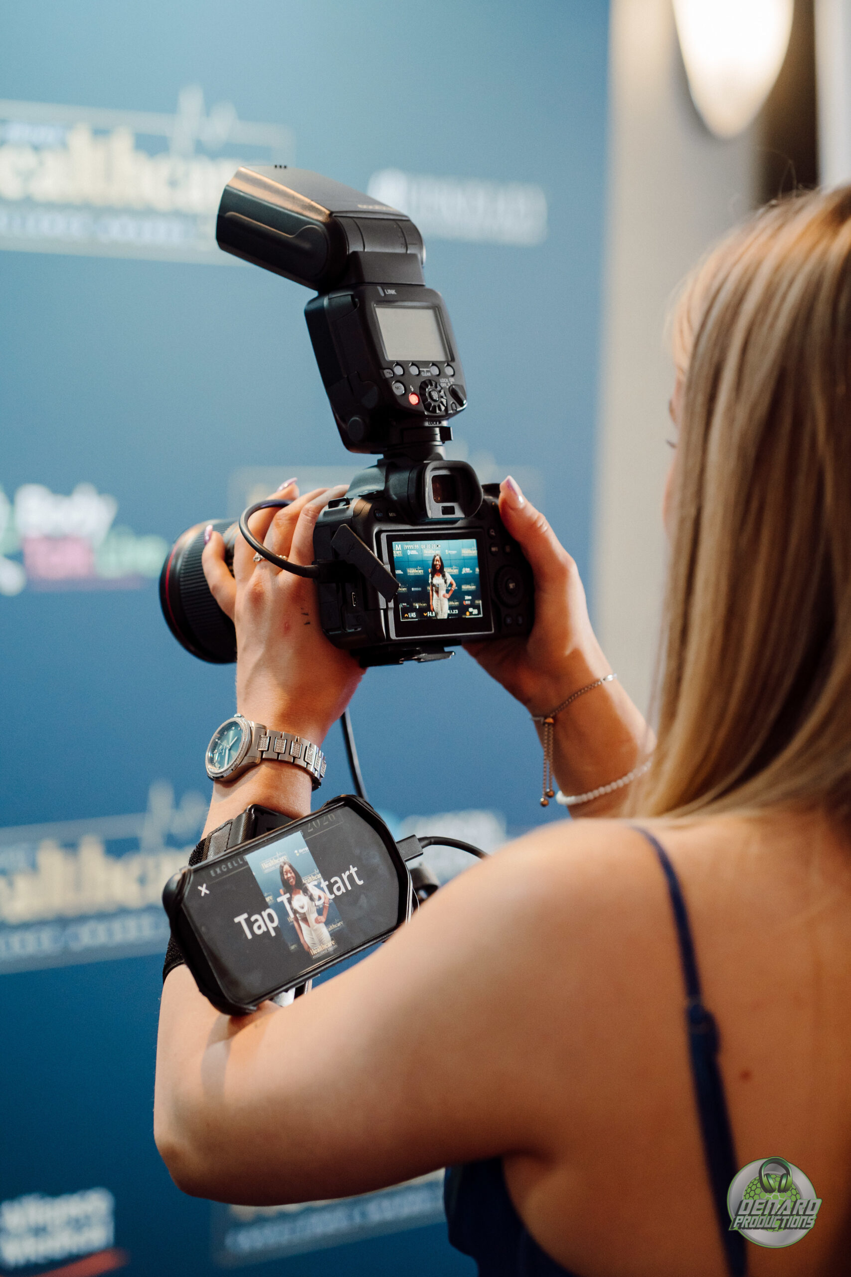 Roaming event photography experience